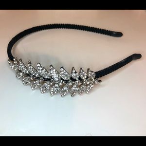 Headband with sparkle details